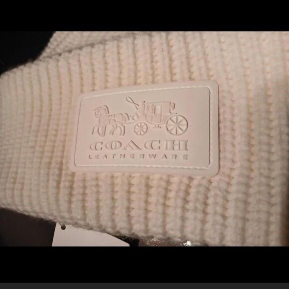 Coach Women\'s White Hat